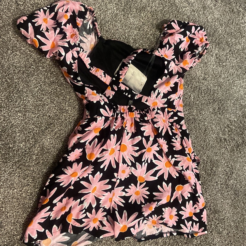 NWT black and pink flower romper - Picture 2 of 3